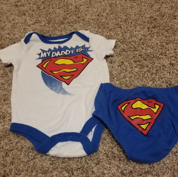 DC Comics Other - HP!! My Daddy is Superman Onesie